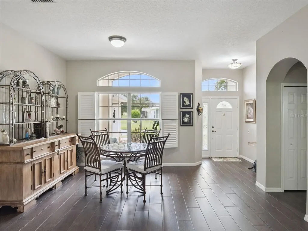 22240 Caledonia Drive Leesburg FL 34748