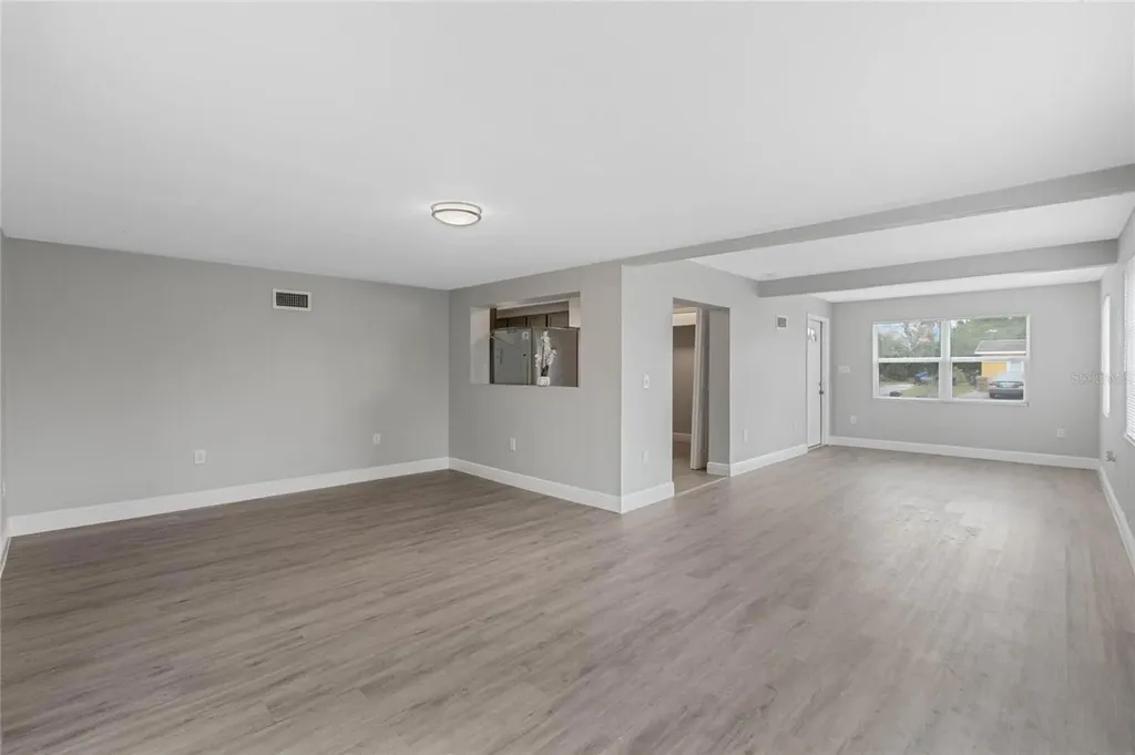 1090 Emerald Drive Mount Dora FL 32757