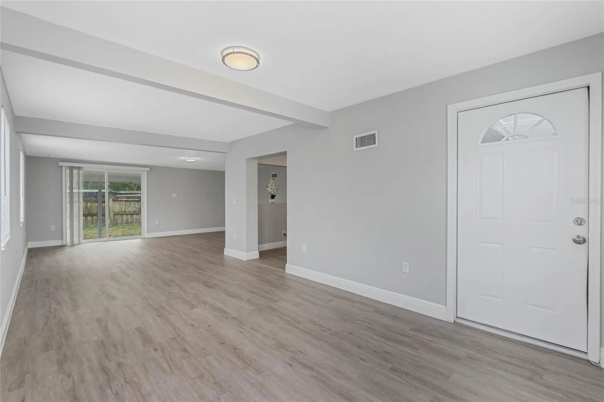 1090 Emerald Drive Mount Dora FL 32757
