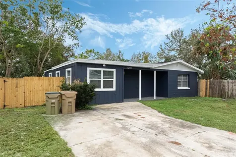 1090 Emerald Drive Mount Dora FL 32757