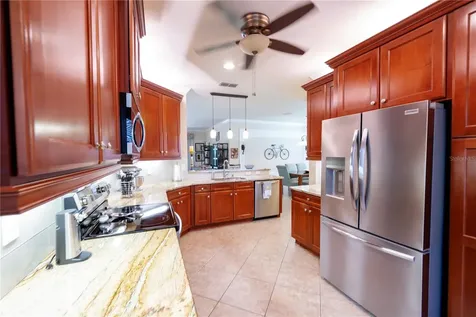 16248 Amethyst Key Drive Wimauma FL 33598