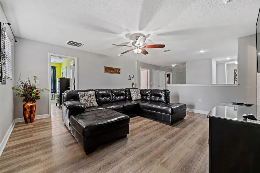 1530 Moon Valley Drive Davenport FL 33896