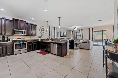 1530 Moon Valley Drive Davenport FL 33896