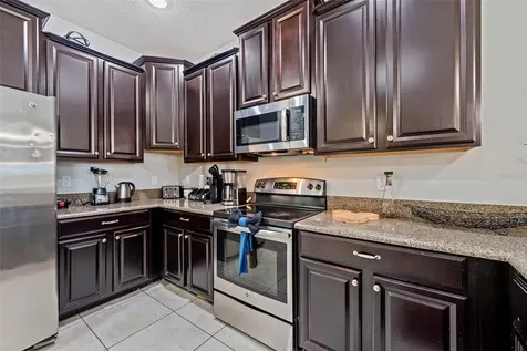 1530 Moon Valley Drive Davenport FL 33896