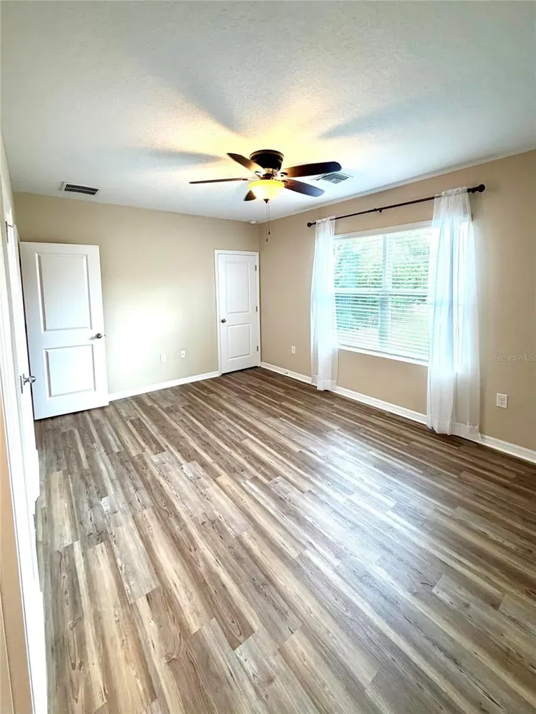 2463 Midnight Pearl Drive Sarasota FL 34240