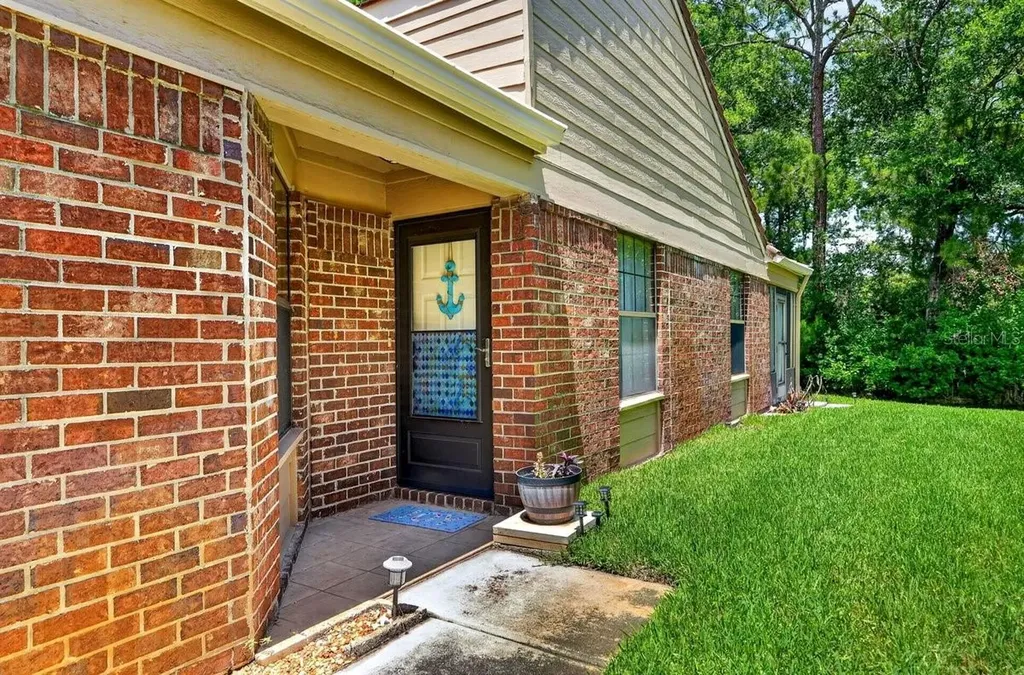 188 Gray Dove Court Daytona Beach FL 32119