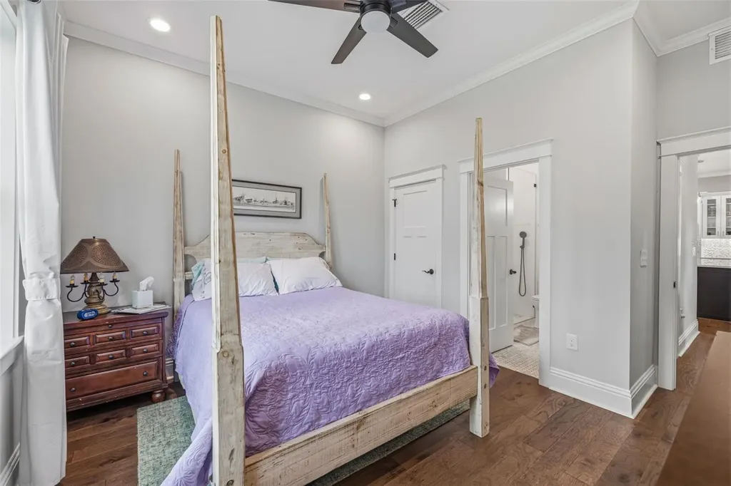 306 E Emma Street Tampa FL 33603