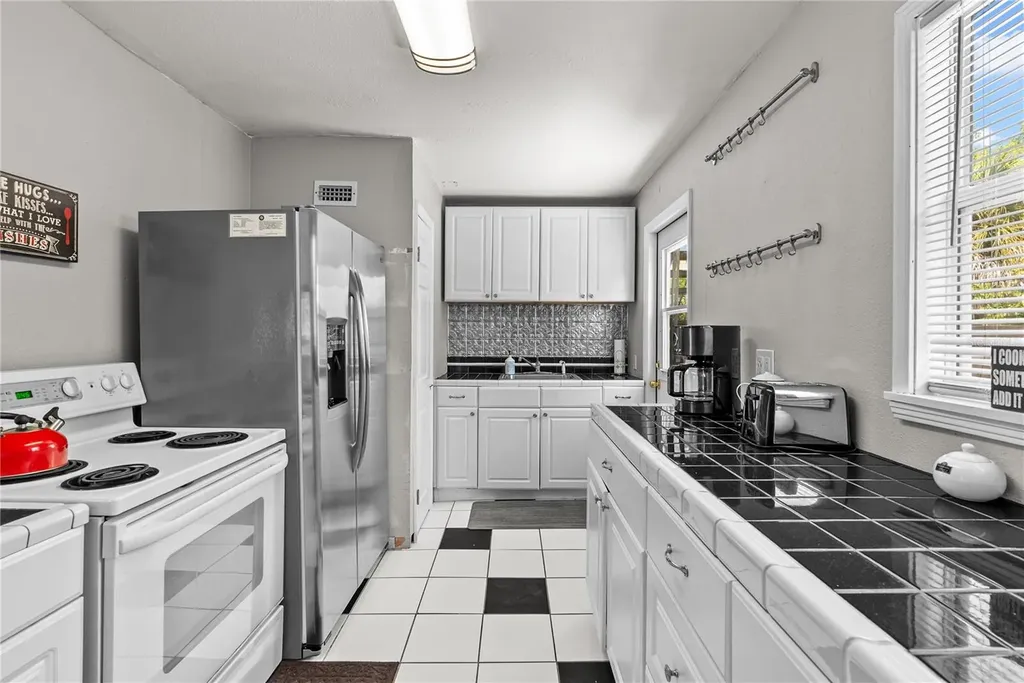 5407 29th Avenue S Gulfport FL 33707