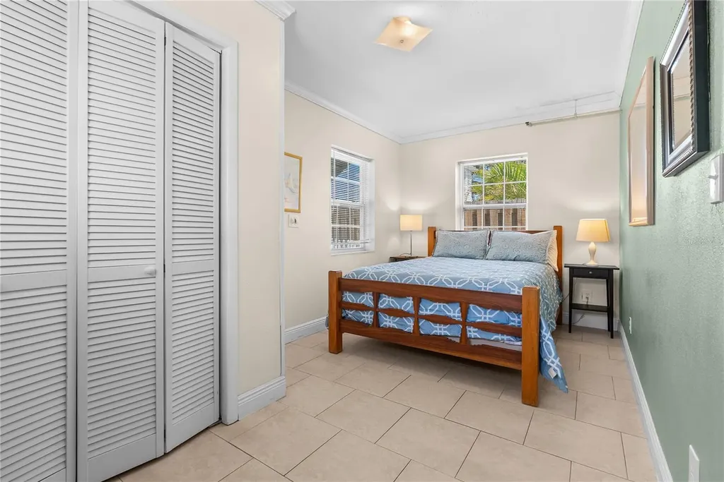 5407 29th Avenue S Gulfport FL 33707