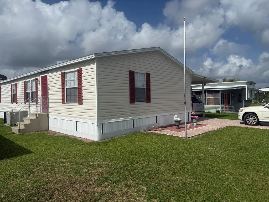 37518 Attica Avenue Zephyrhills FL 33542