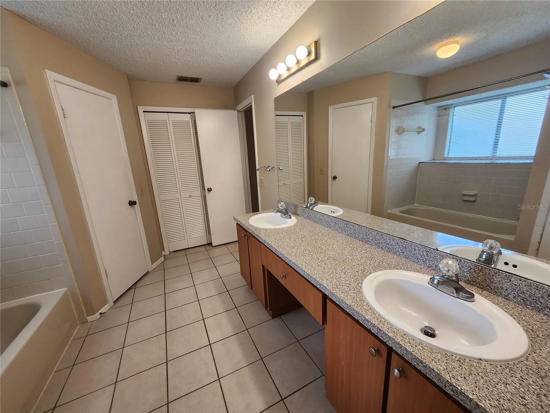 1904 Firethorn Court Brandon FL 33511