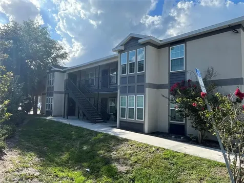 295 Flower Lane Kissimmee FL 34743