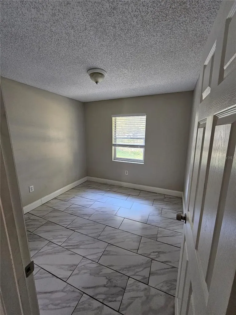 1013 Beecher Street Leesburg FL 34748
