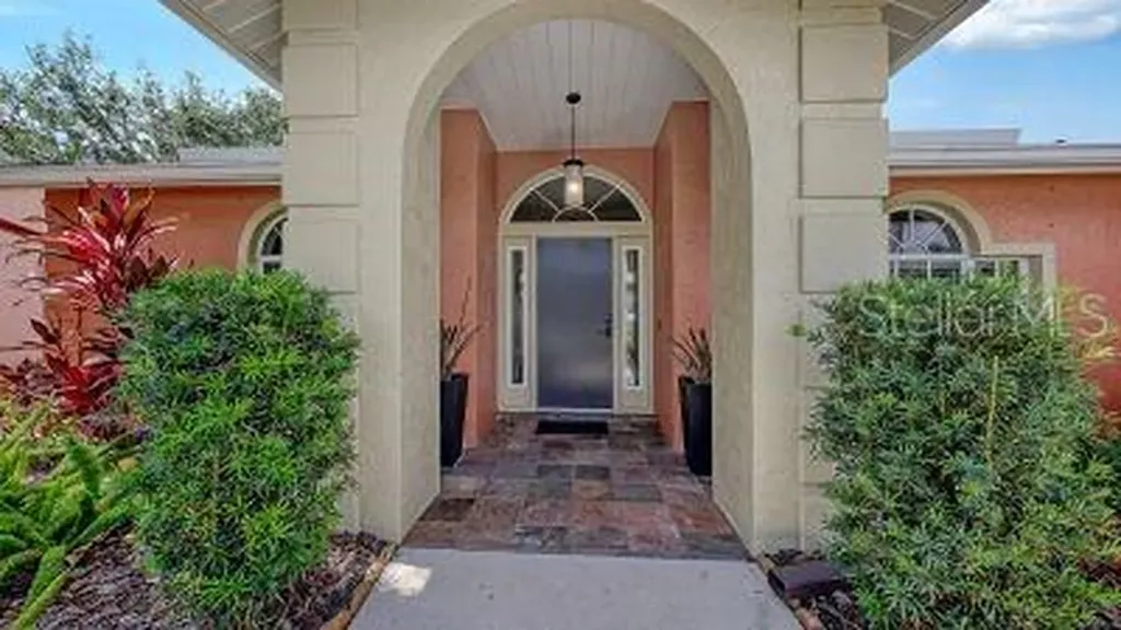 4463 Diamond Circle S Sarasota FL 34233