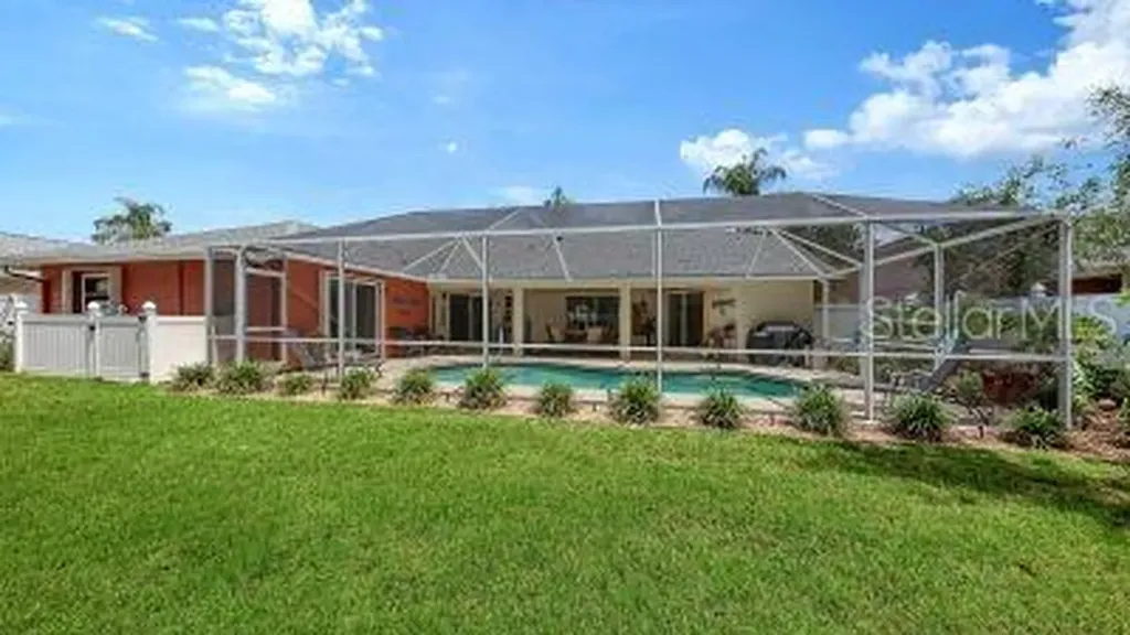 4463 Diamond Circle S Sarasota FL 34233