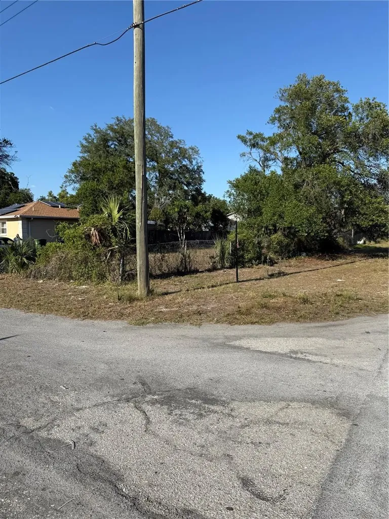 3601 N Garrison Street Tampa FL 33619