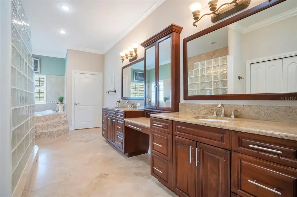 5785 Gilliam Road Orlando FL 32818
