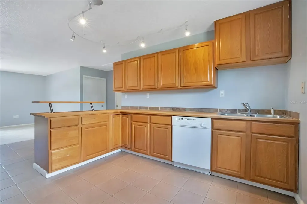 5785 Gilliam Road Orlando FL 32818