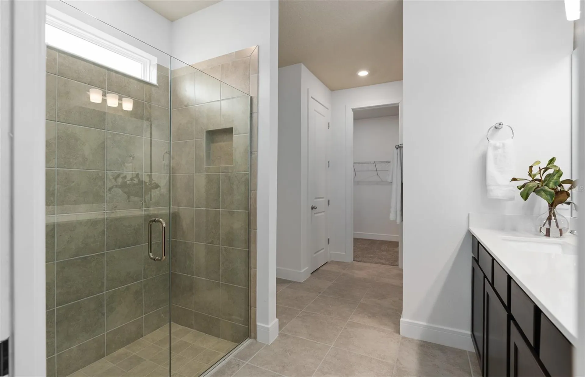 3290 Ellsworth Avenue Davenport FL 33837