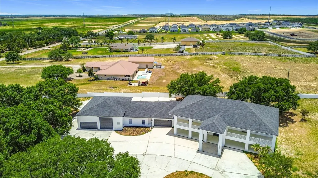 7925 Lake Mabel Loop Road Dundee FL 33838