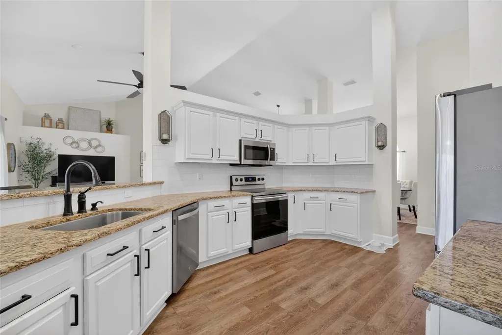 3903 SE 38th Loop Ocala FL 34480