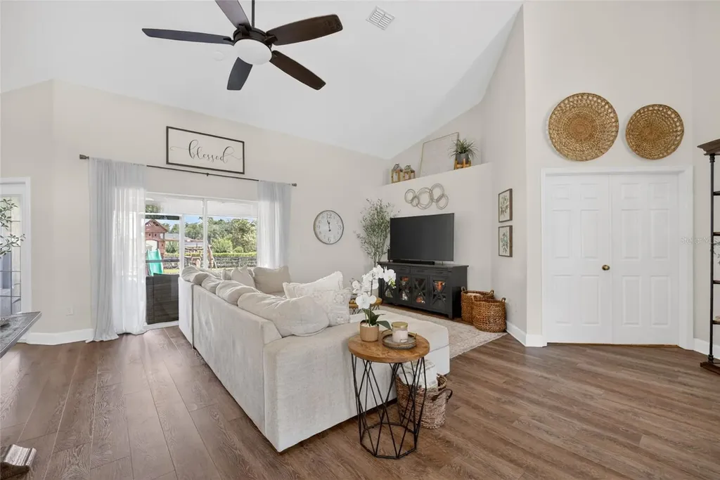 3903 SE 38th Loop Ocala FL 34480