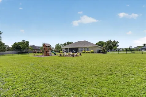 3903 SE 38th Loop Ocala FL 34480