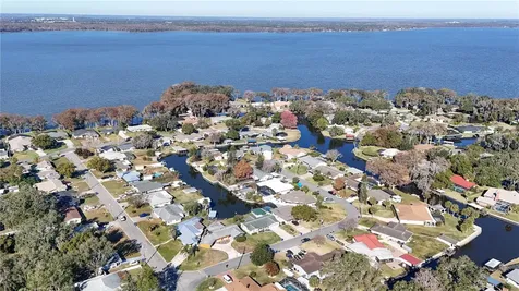 1503 Canal Court Tavares FL 32778