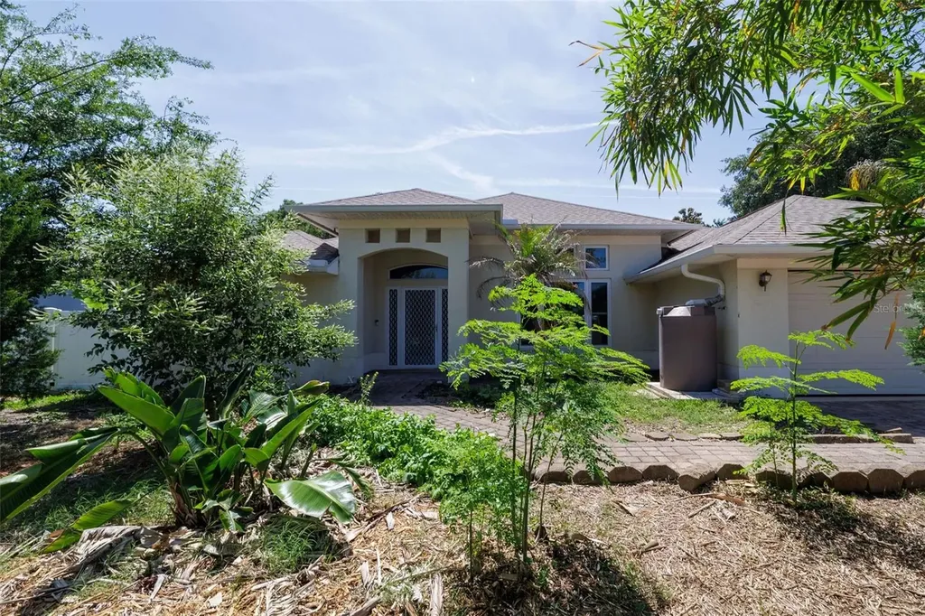 6 Fairhill Lane Palm Coast FL 32137