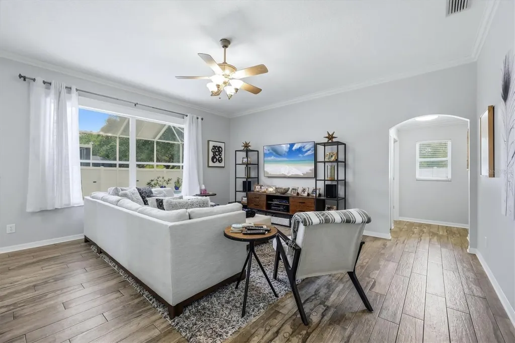 4617 Egmont Drive Bradenton FL 34203