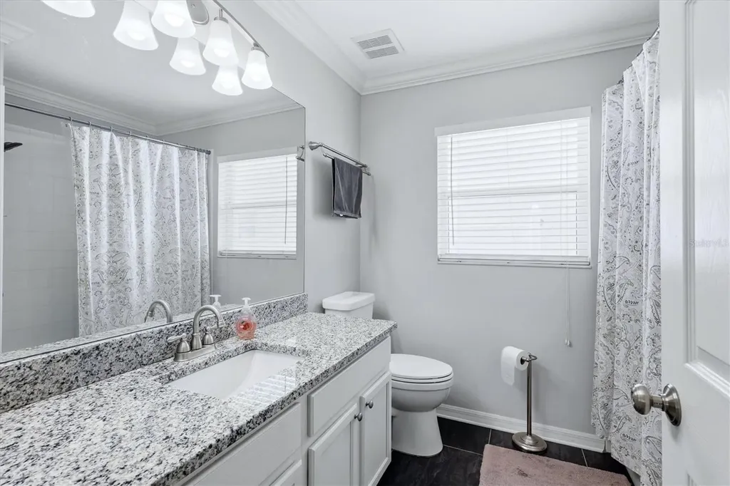 4617 Egmont Drive Bradenton FL 34203