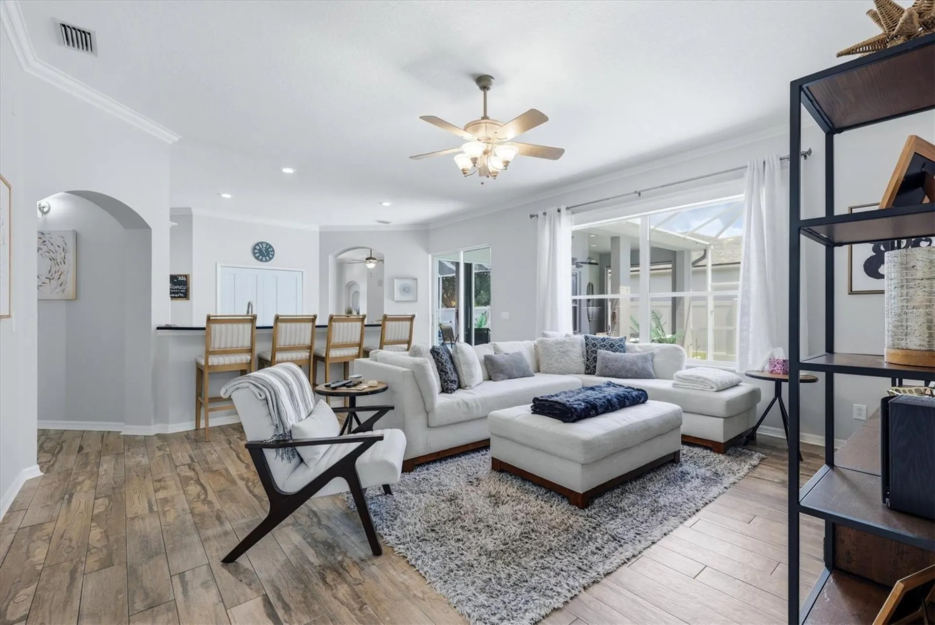 4617 Egmont Drive Bradenton FL 34203