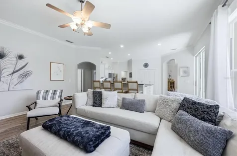 4617 Egmont Drive Bradenton FL 34203