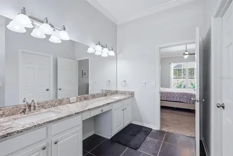 4617 Egmont Drive Bradenton FL 34203