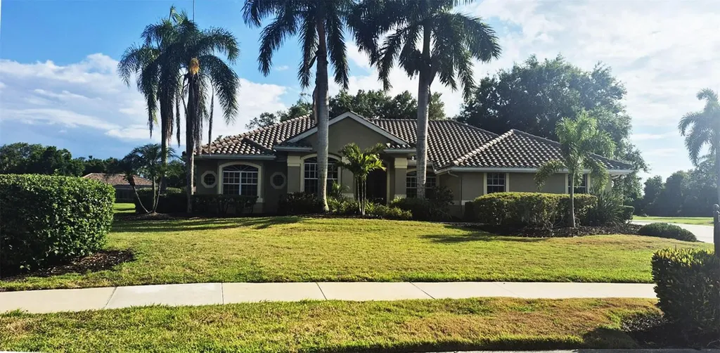 8333 Eagle Lake Drive Sarasota FL 34241