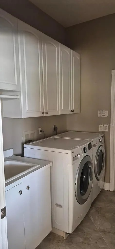 8333 Eagle Lake Drive Sarasota FL 34241