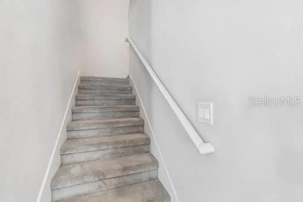 994 Celtic Circle Tarpon Springs FL 34689