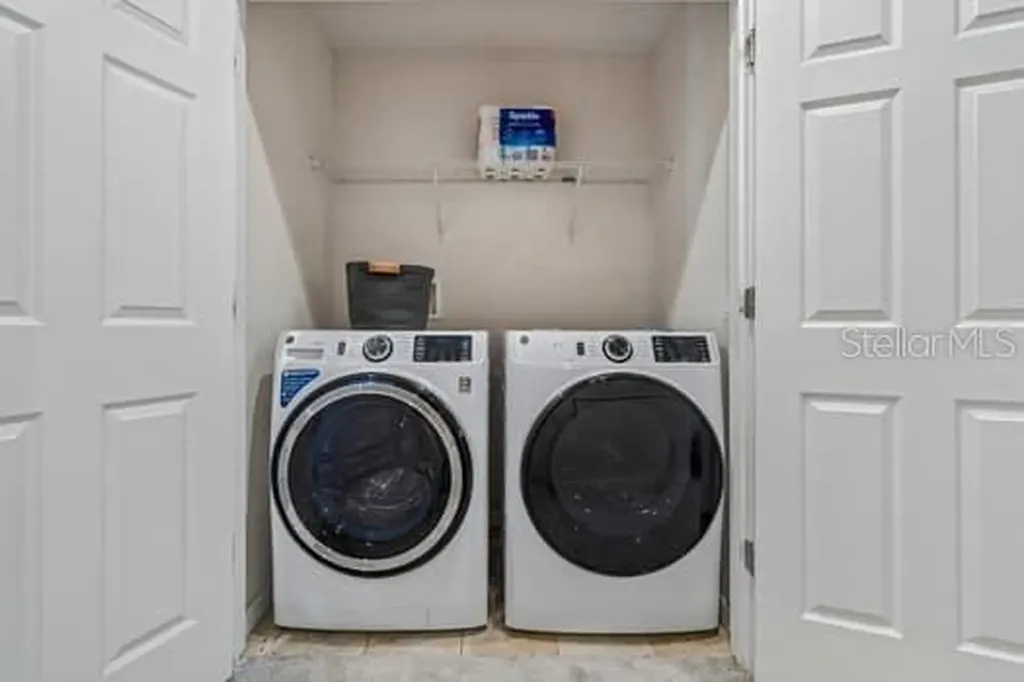 994 Celtic Circle Tarpon Springs FL 34689
