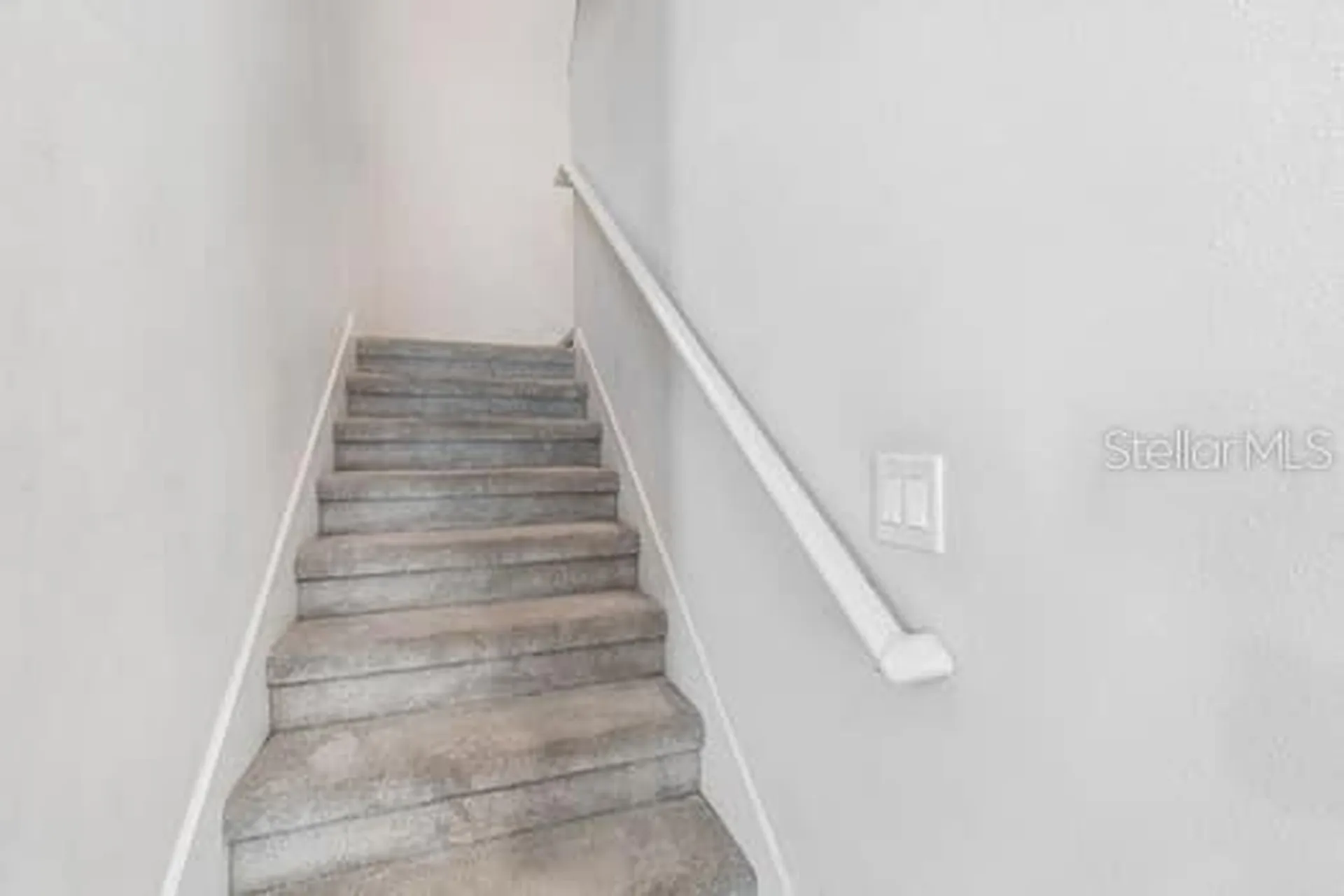 994 Celtic Circle Tarpon Springs FL 34689
