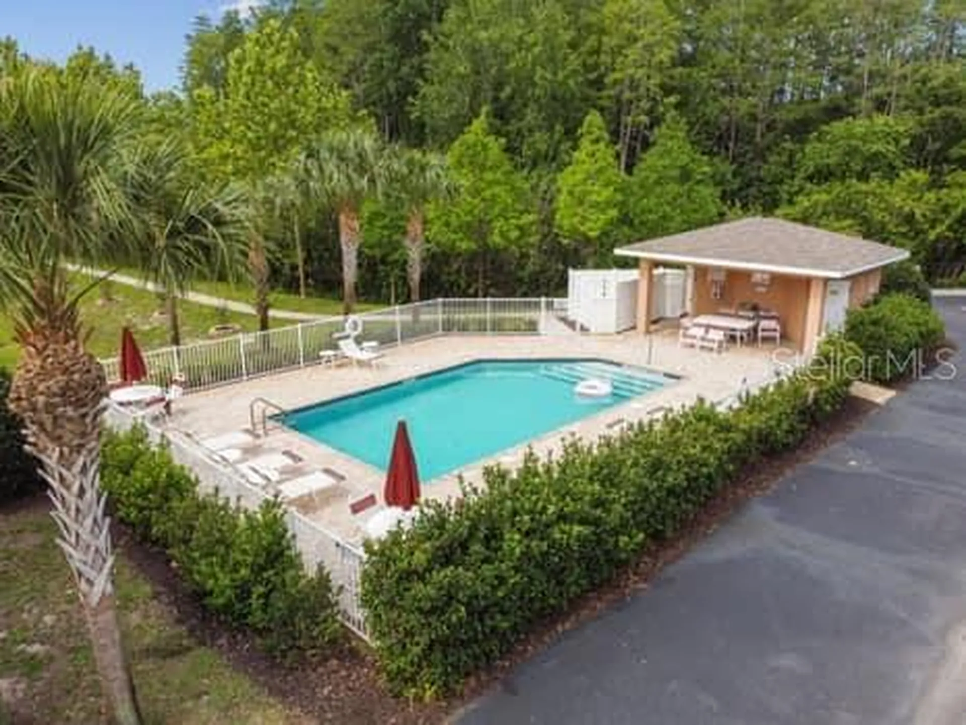 994 Celtic Circle Tarpon Springs FL 34689