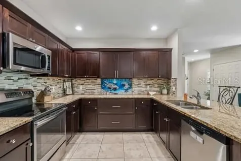 994 Celtic Circle Tarpon Springs FL 34689