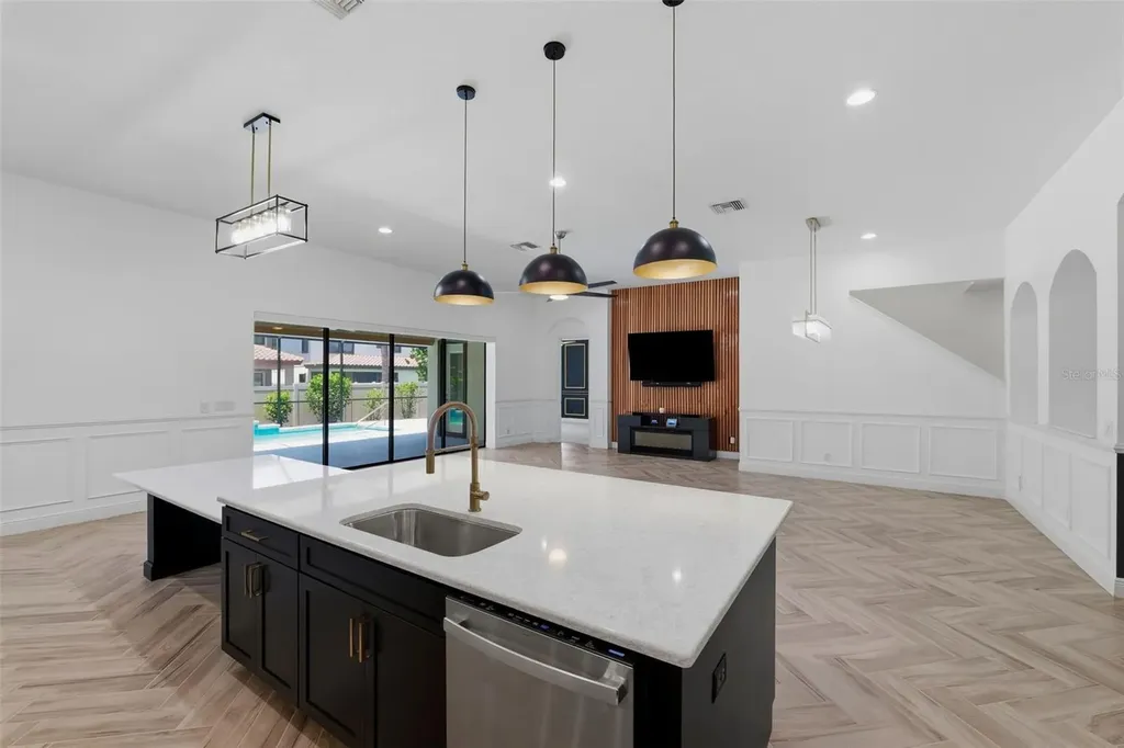 2451 Slade Avenue Odessa FL 33556