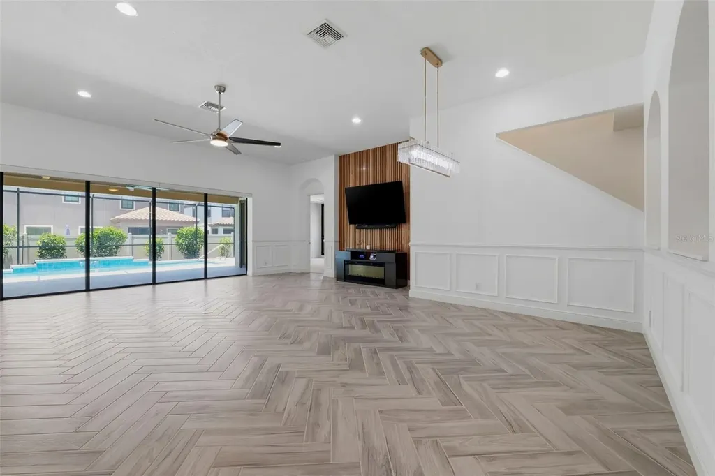 2451 Slade Avenue Odessa FL 33556