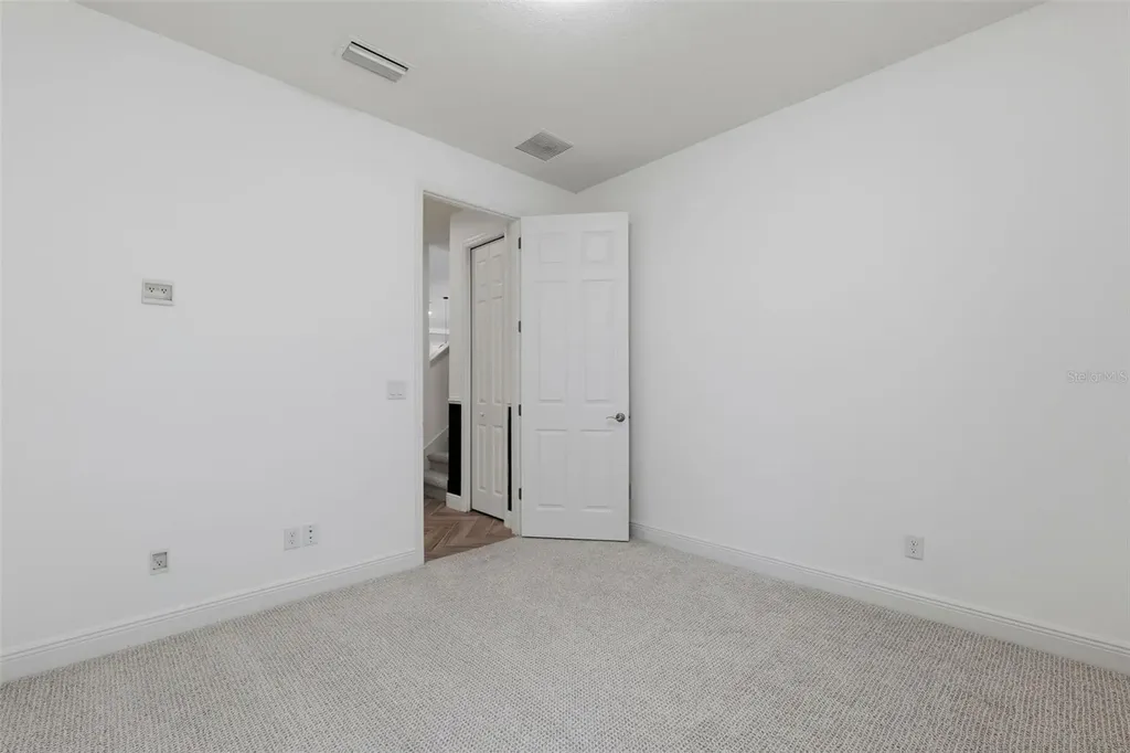 2451 Slade Avenue Odessa FL 33556