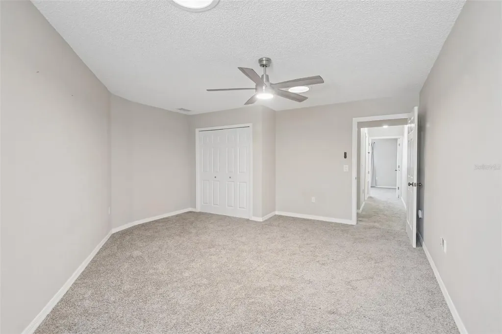 586 Kingsmill Court Oldsmar FL 34677