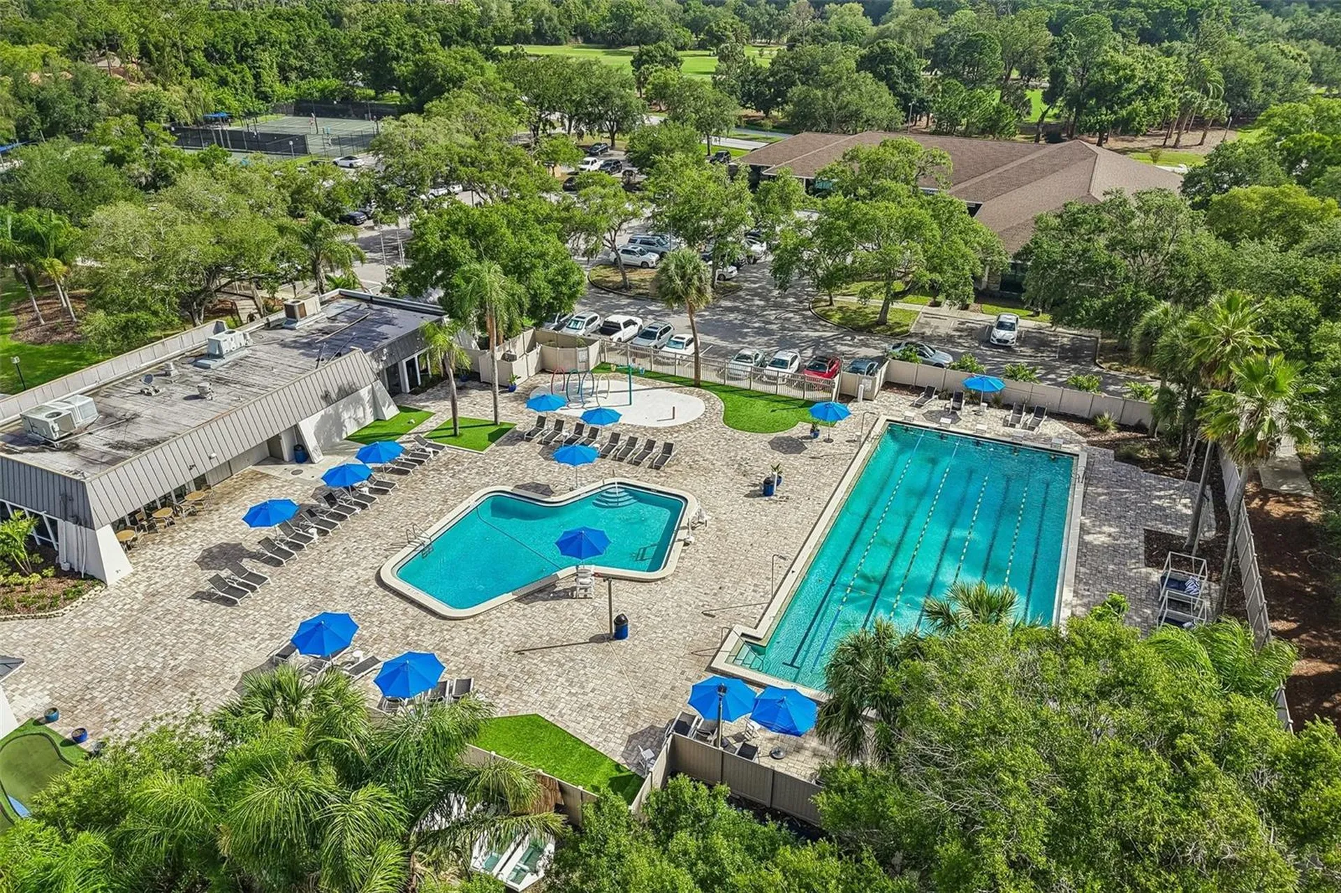 586 Kingsmill Court Oldsmar FL 34677
