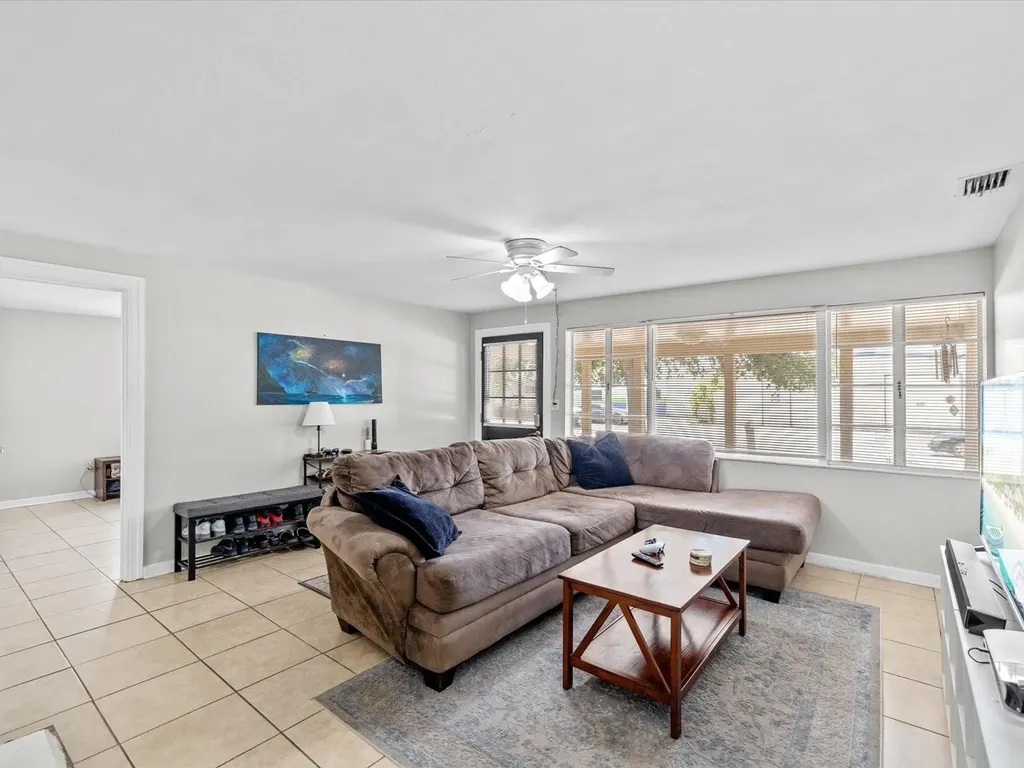 5015 15th Avenue S Gulfport FL 33707