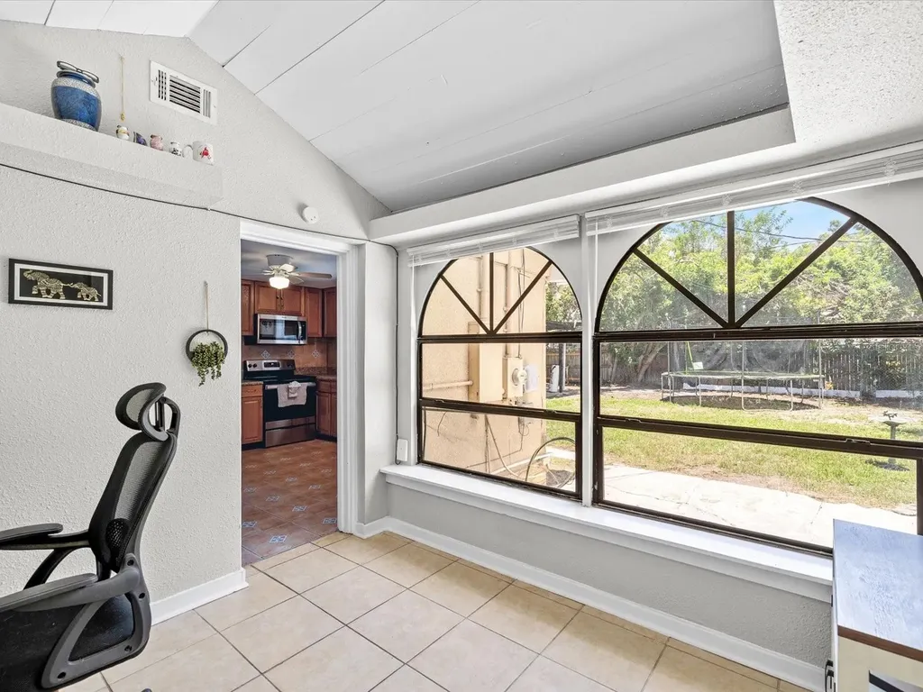 5015 15th Avenue S Gulfport FL 33707