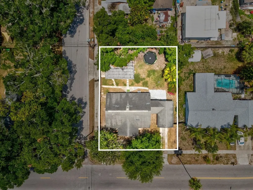 5015 15th Avenue S Gulfport FL 33707