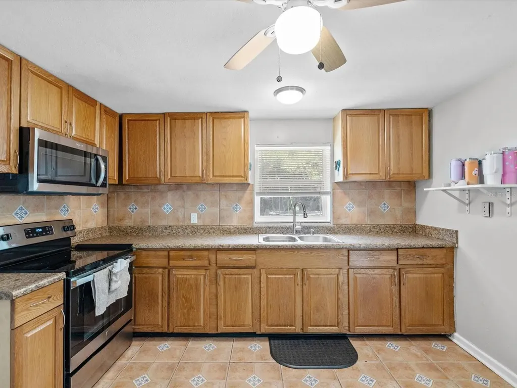 5015 15th Avenue S Gulfport FL 33707